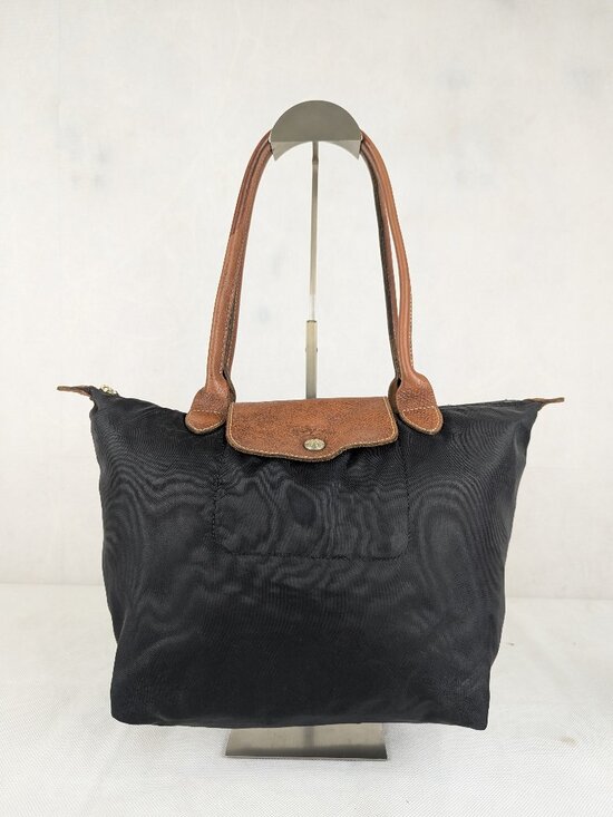 Longchamp Handbags - Longchamp Le Pliage Black Nylon Tote Bag Pre Owned Designer Handbag Travel
